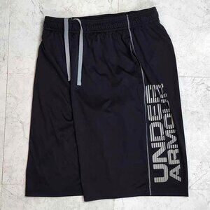Under Armor Men's Athletic Shorts Small S Cooling Fabric Black and Grey